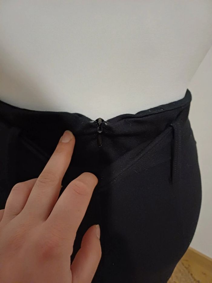 Jupe crayon noire avec ceinture Kiabi taille XS 34 - photo numéro 8