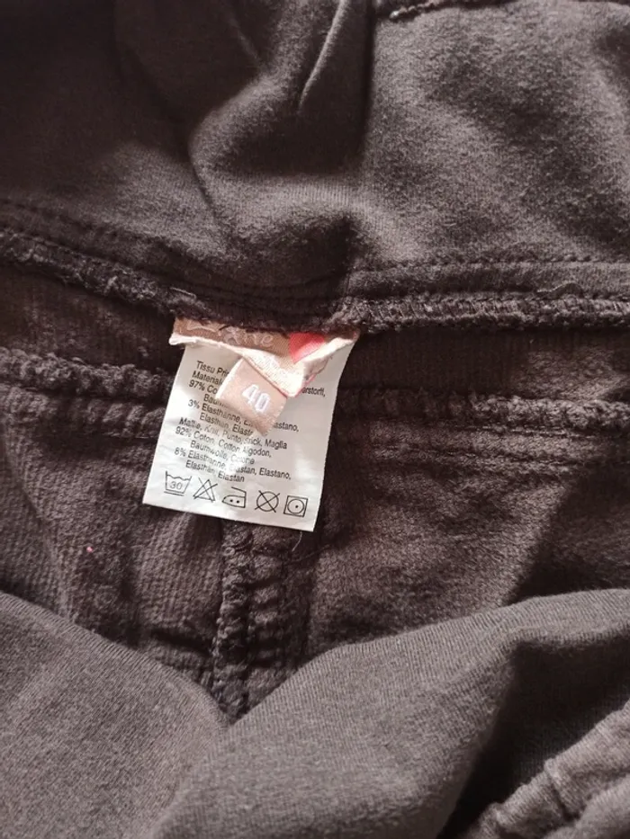 Pantalon grossesse - photo numéro 3