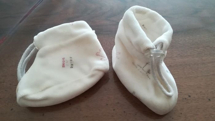 Chaussons bébé - photo numéro 2