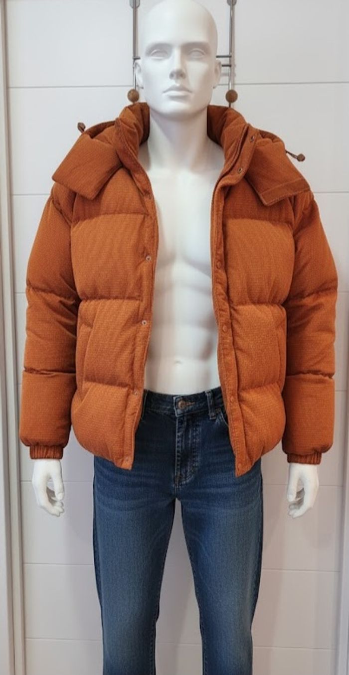 Doudoune Lacoste live neuve taille M disponible aussi en taille S/M