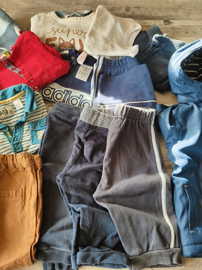 Lot vêtements 12 mois garçon - photo numéro 3