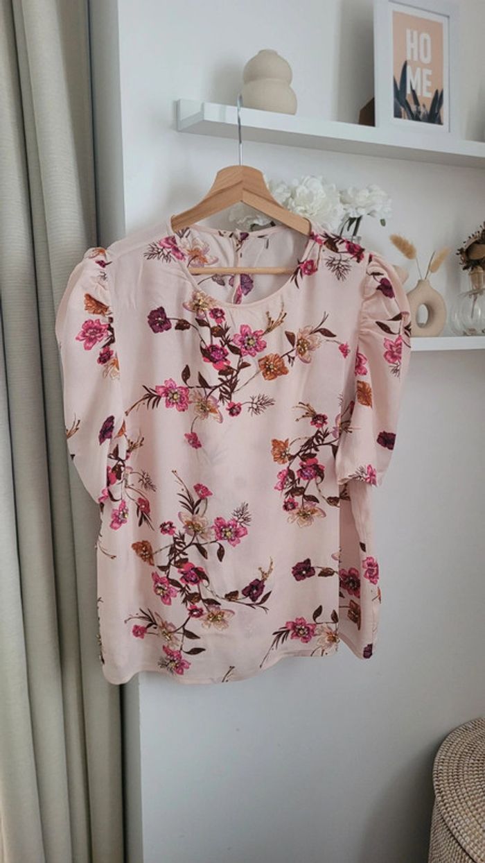 Blouse perlée - photo numéro 2