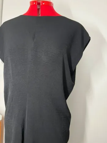 Robe manches courtes fluide noire Zara