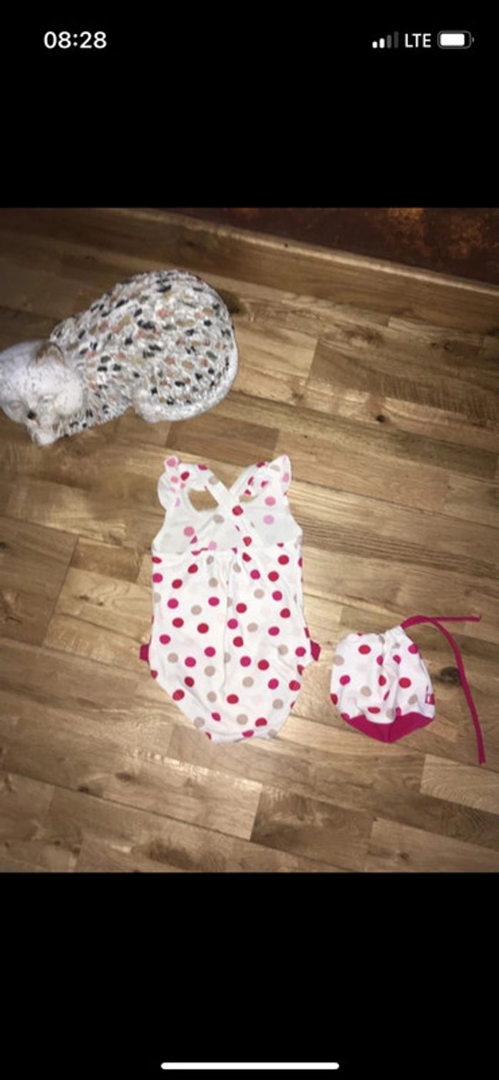 Joli maillot très bon état natalys 18mois/81cm - photo numéro 2