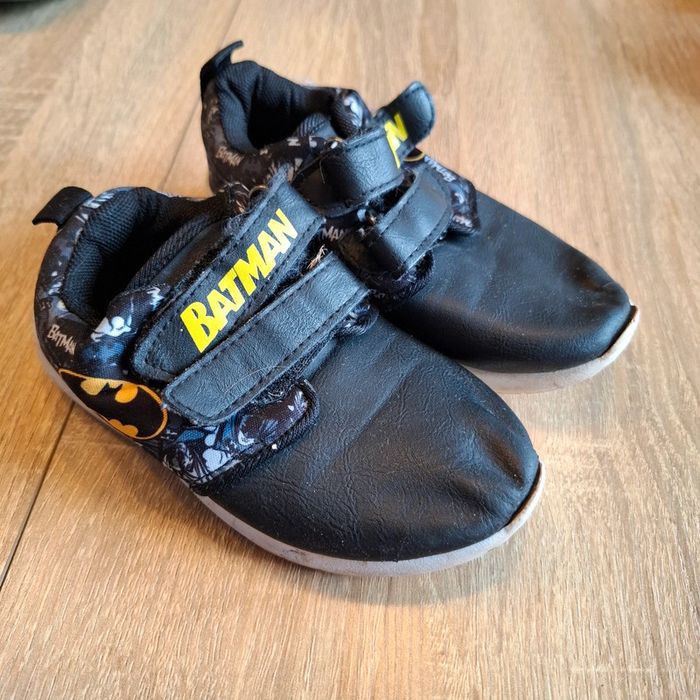 Chaussure batman taille 26 - photo numéro 2