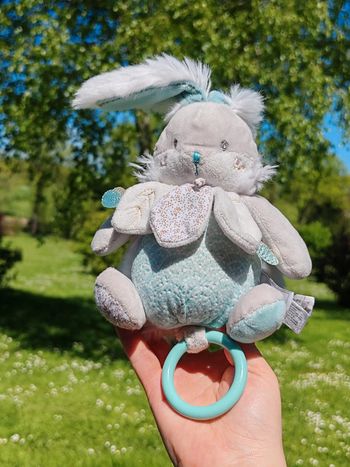 Peluche musicale berceuse - lapin de sucre doudou et compagnie