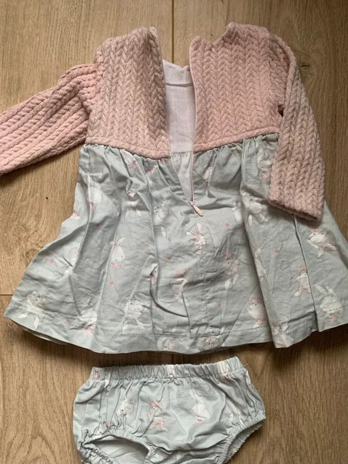 Robe 3 mois - photo numéro 2