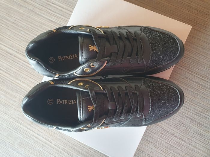 Magnifique paire de baskets Patrizia Pepe 🖤 - photo numéro 7
