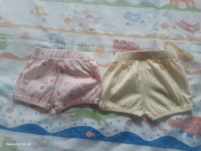 Shorts bébé  fille  3mois - photo numéro 4
