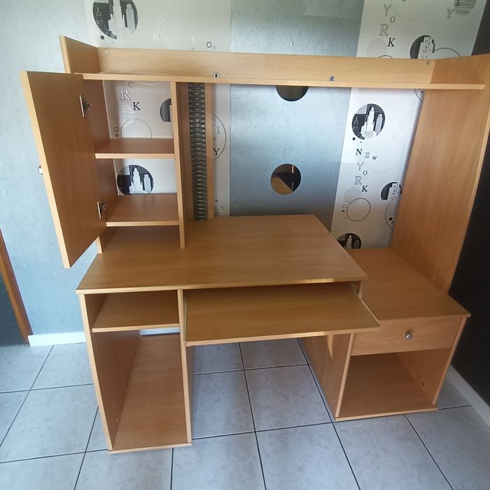 Bureau multi rangement - photo numéro 2