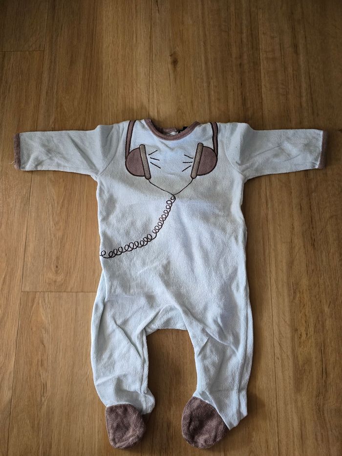 Pyjamas - photo numéro 2