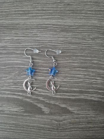 Boucles d'oreille étoile et lune chat