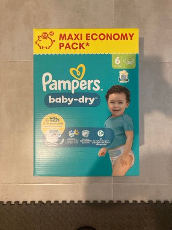 Un carton T6 baby dry