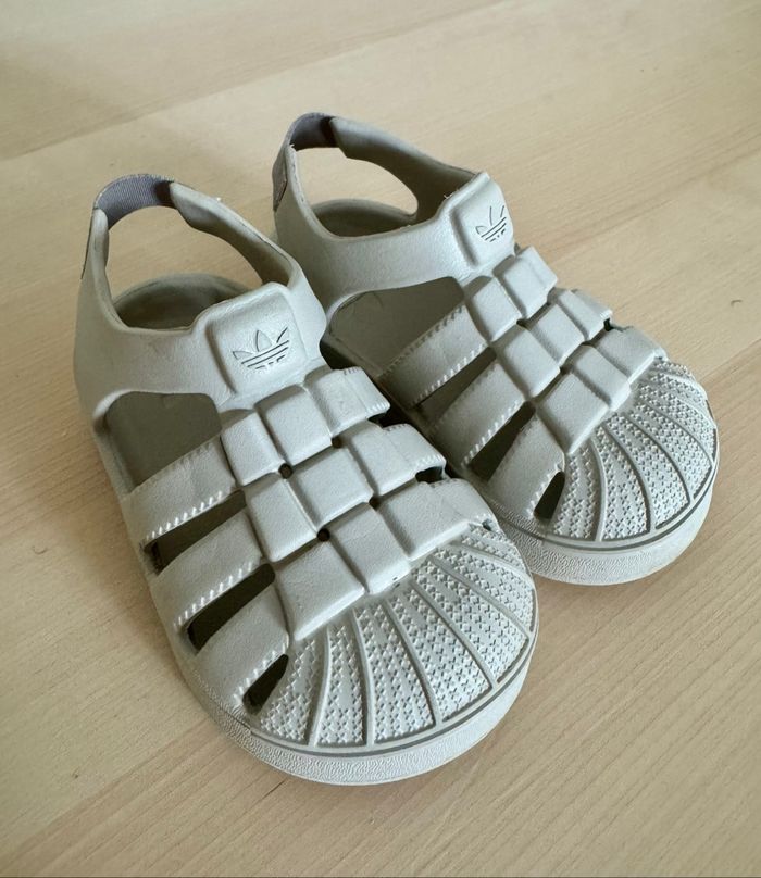 Sandales Superstar Adidas originals - taille 25 - photo numéro 4