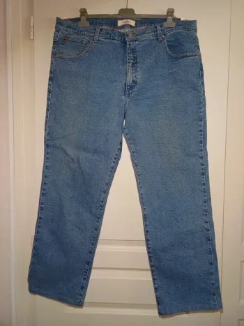 Jeans droits   Lee Cooper