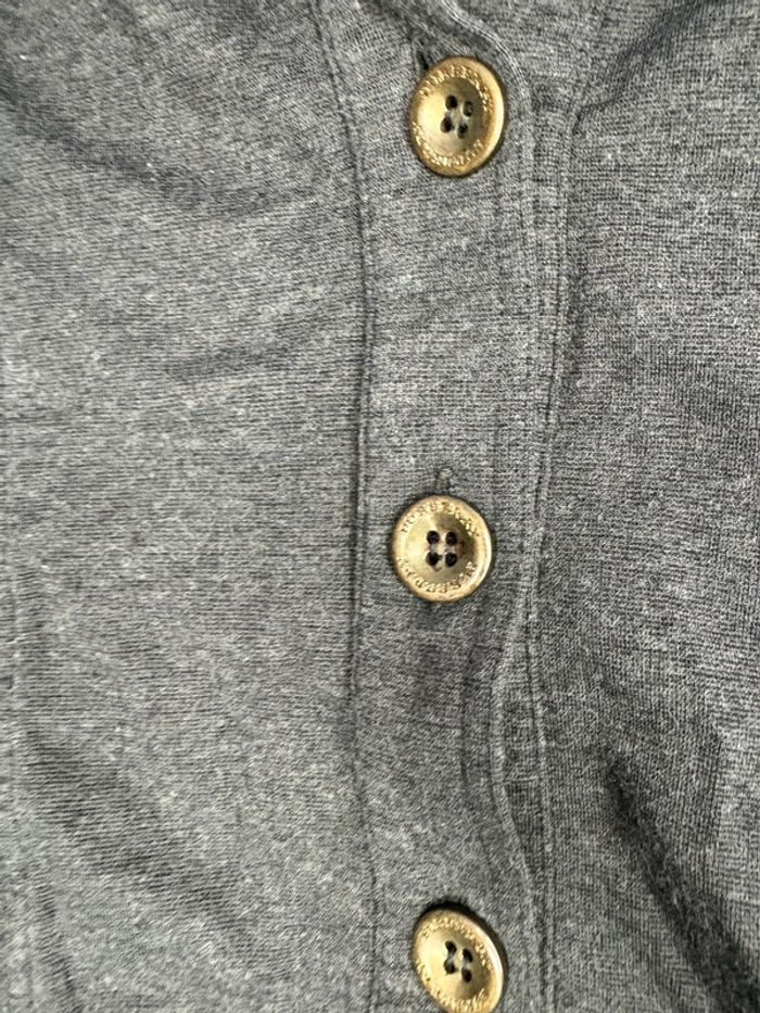 Haut Burberry 10A - photo numéro 4