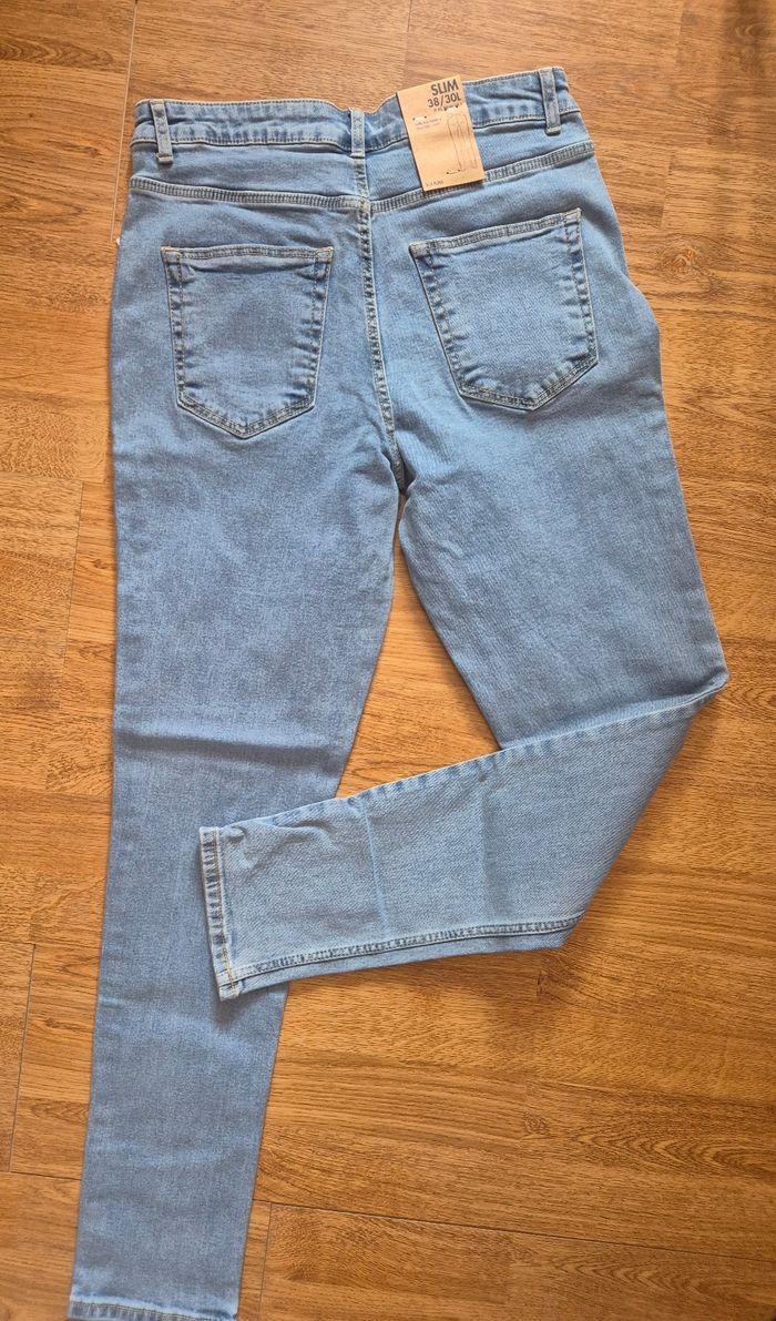 Jean slim - photo numéro 3