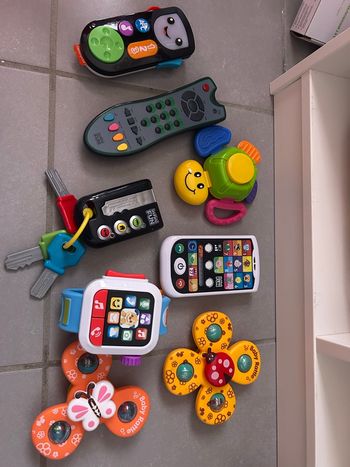 Lot de jouets d’éveil enfant