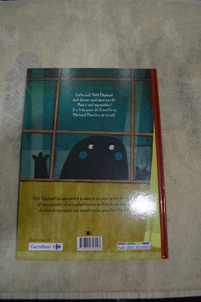 Livre Au lit, Petit éléphant ! Rue des écoles - photo numéro 3