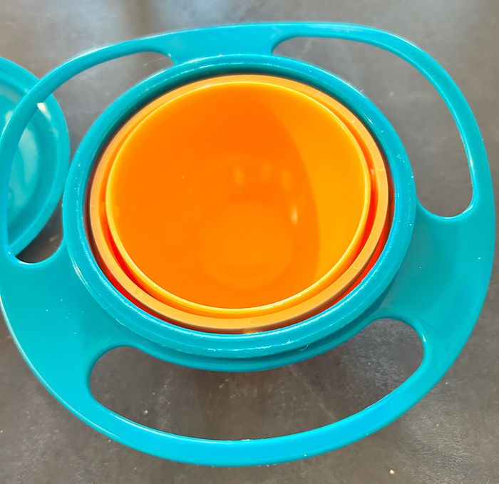 Bol gyroscopique bébé