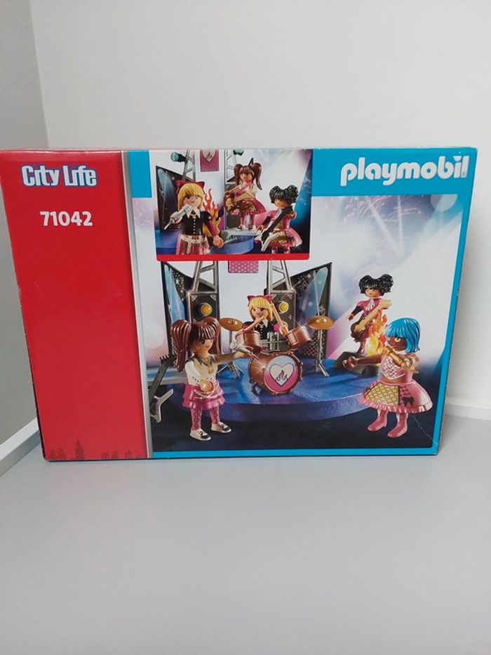 Playmobil 71042 Groupe de Rock - photo numéro 2