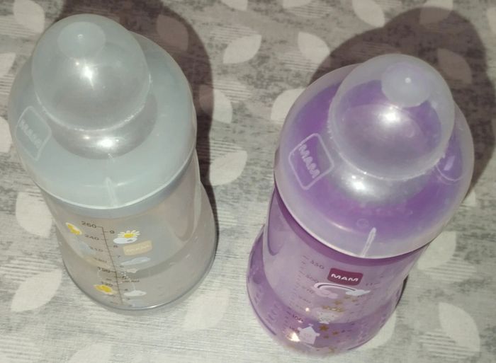 Lot de 2 biberons Mam - photo numéro 3