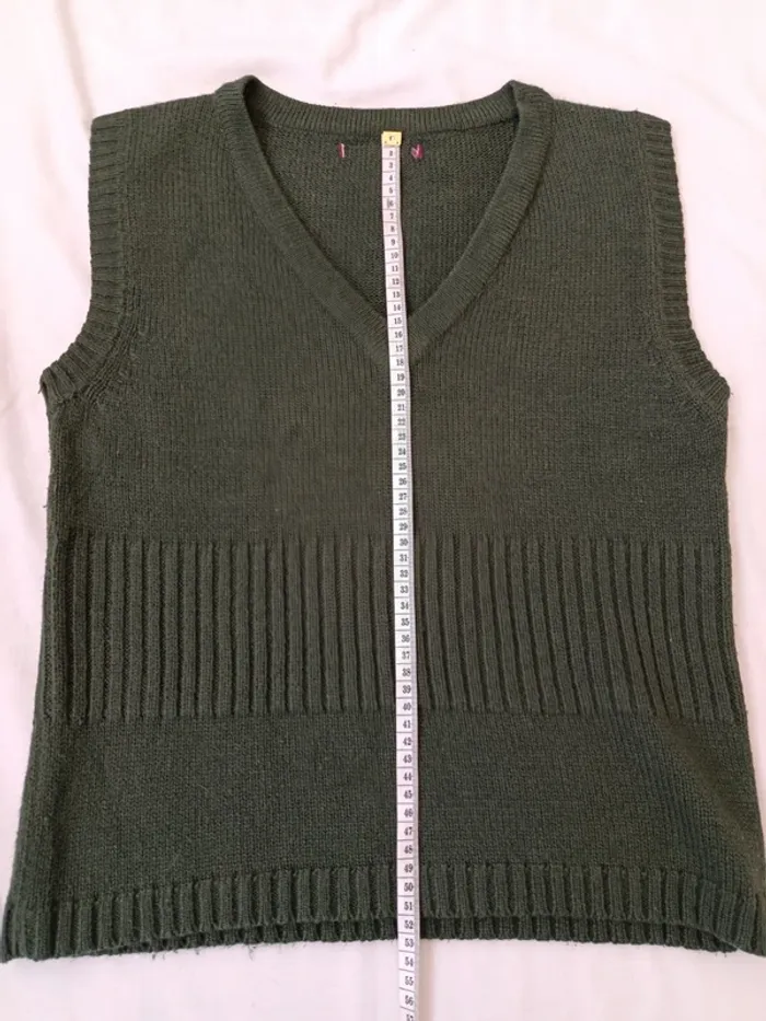 Pull en maille vintage col v sans manches vert/kaki taille 38 - photo numéro 6