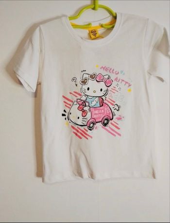 Tee-shirts hello kitty 