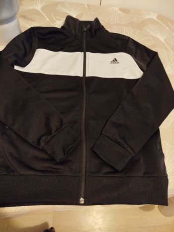 Veste Adidas comme neuf