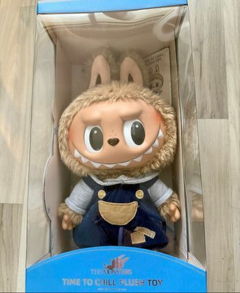 Time to chill labubu