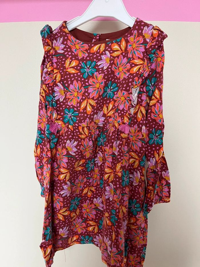 Robe du pareil au même - photo numéro 2