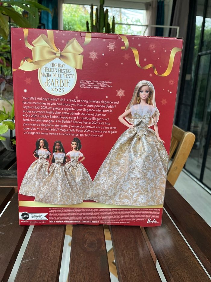 Barbie joyeux Noël 2025  blonde neuf - photo numéro 3