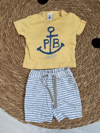 Ensemble petit bateau