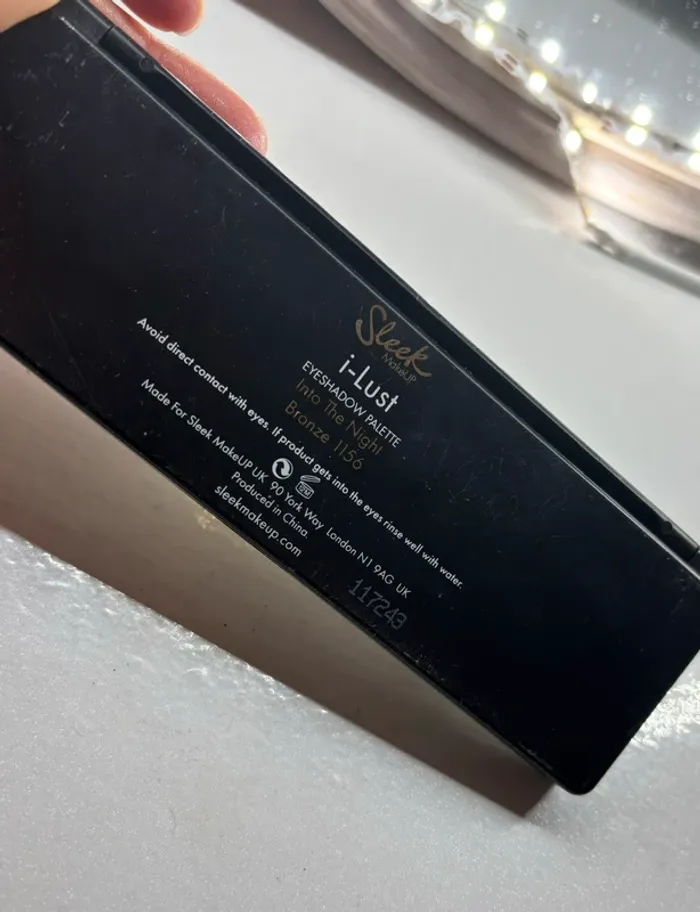 Sleek bronze palette - photo numéro 2