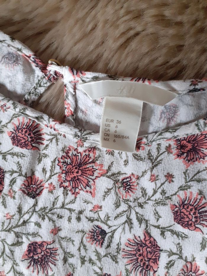 Top H&M taille 36 - photo numéro 2