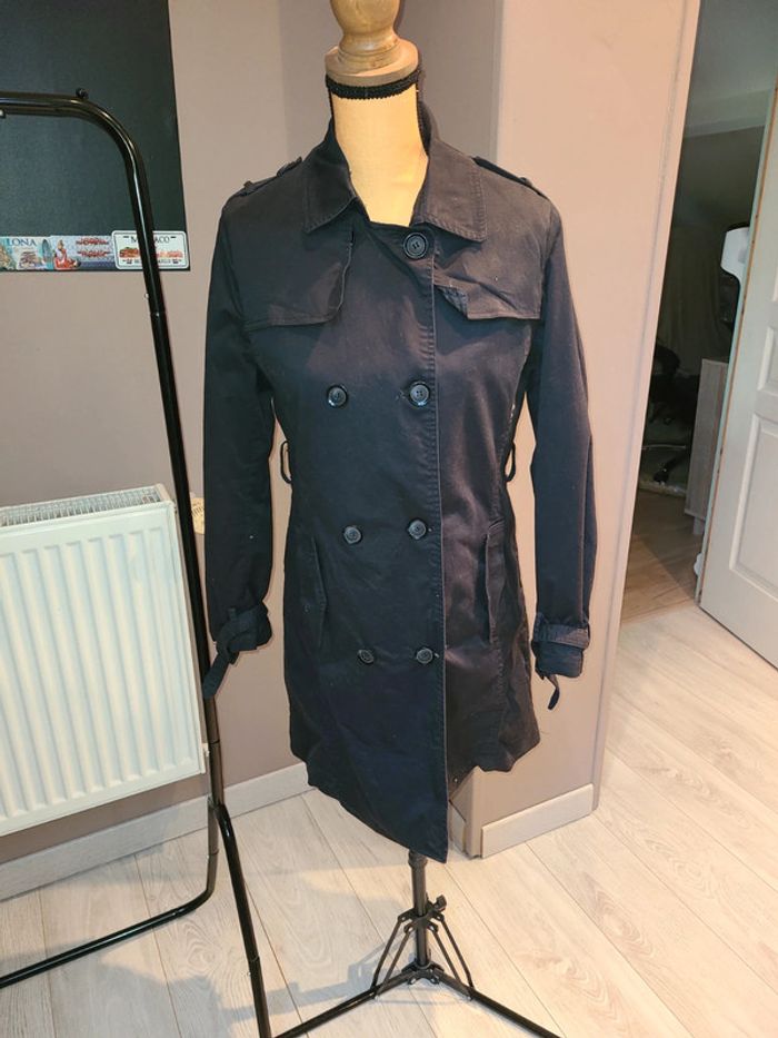 Trench noir - photo numéro 3