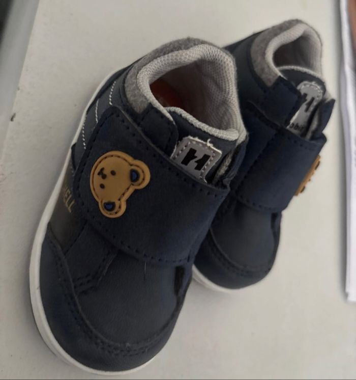 Paire de chaussure garçon - photo numéro 2