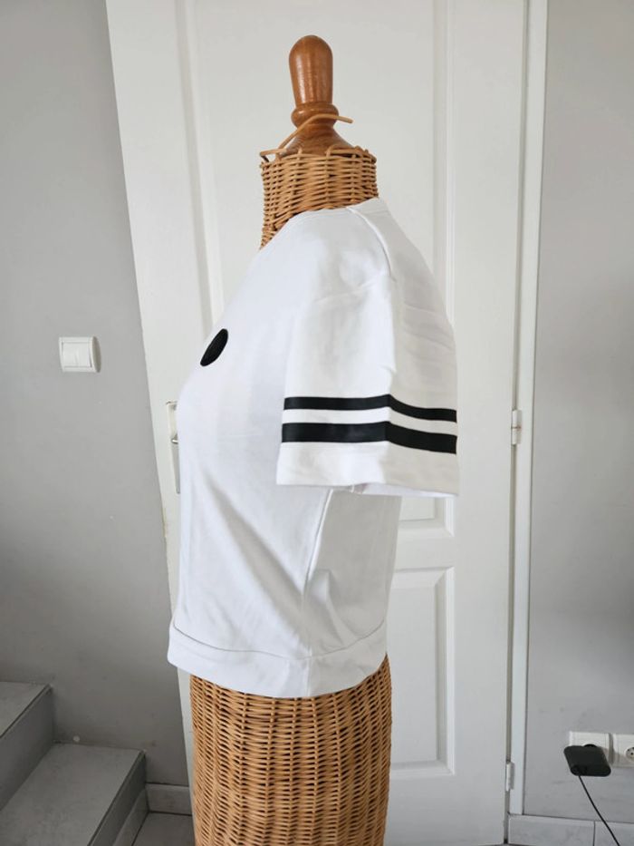 Tshirt mc femme Jennyfer taille XS chelo2 - photo numéro 4