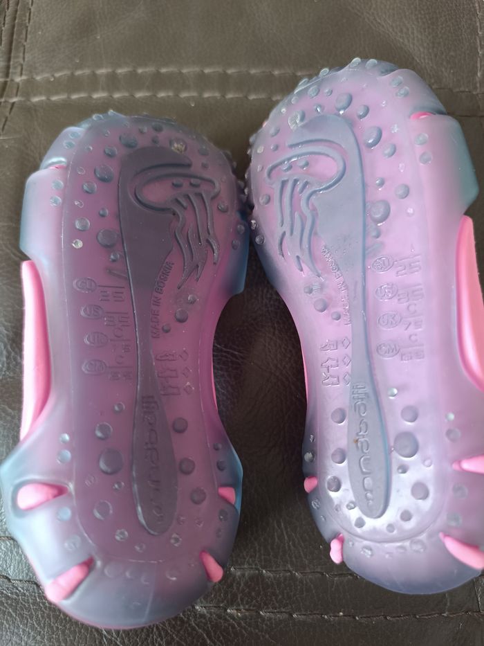 Chaussures de piscine - photo numéro 2