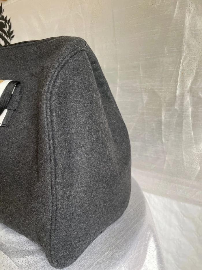 Sac Boss Parfum - Comme neuf - photo numéro 5