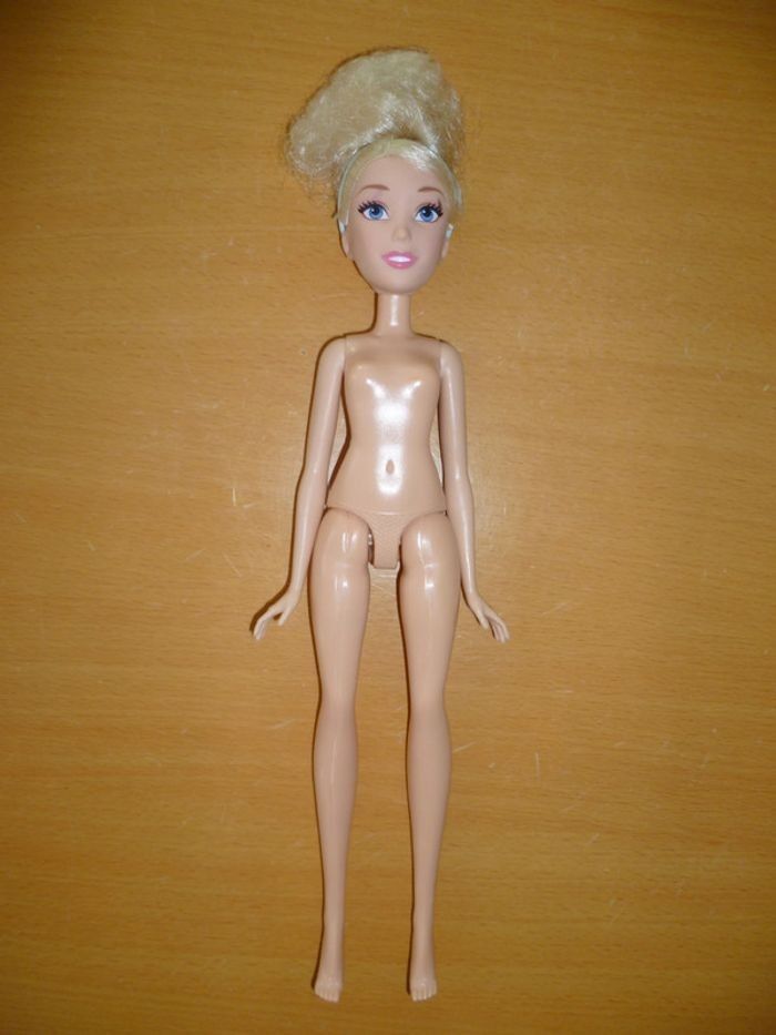 poupée Cendrillon - photo numéro 2