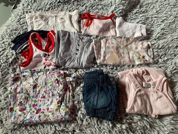 Lot bébé fille 6 mois