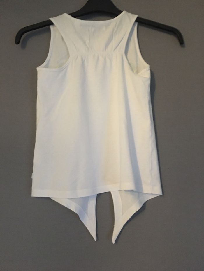 Tee shirt Okaidi taille 10 ans - photo numéro 2