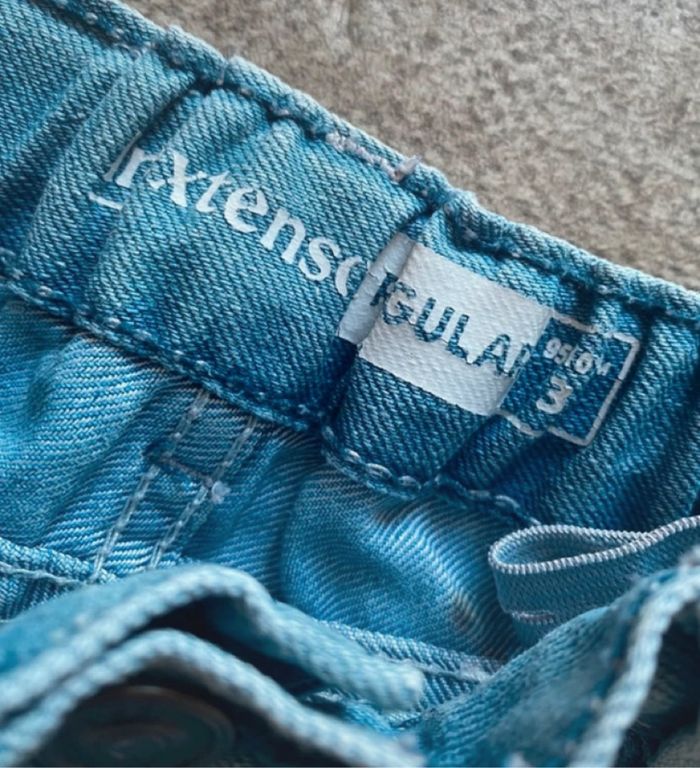 Short en jean garçon taille 3 ans - photo numéro 3