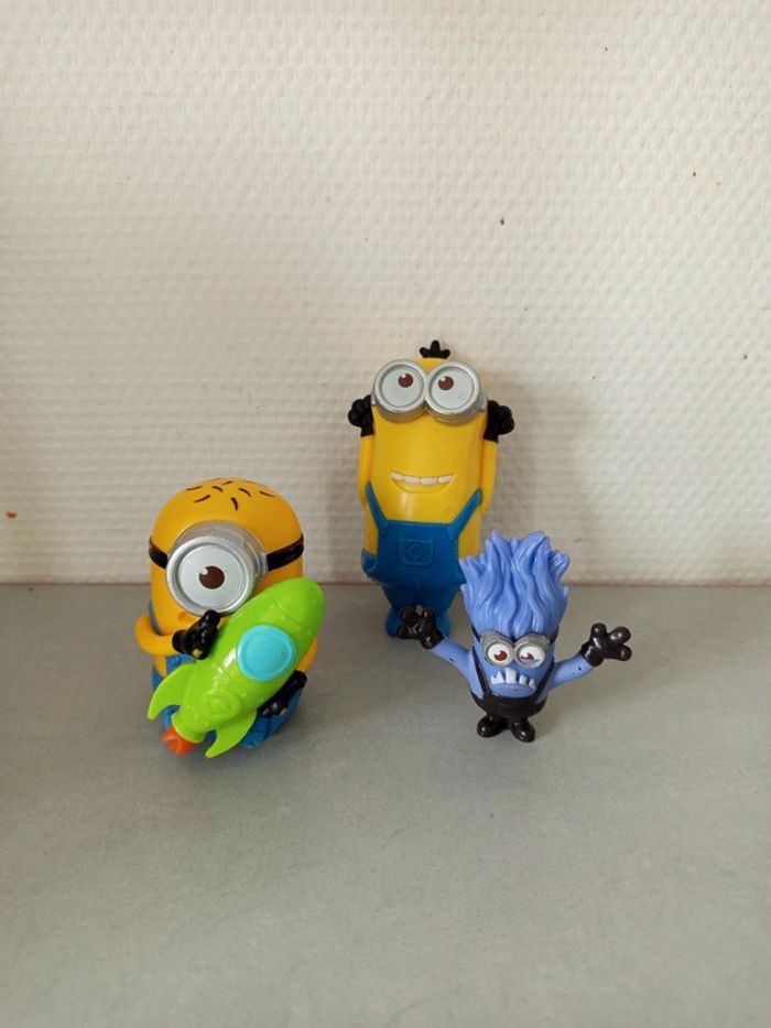 Lot 3 figurine les minions w