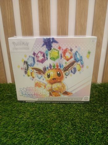 Coffret pokémon écarlate et violet évolutions prismatiques