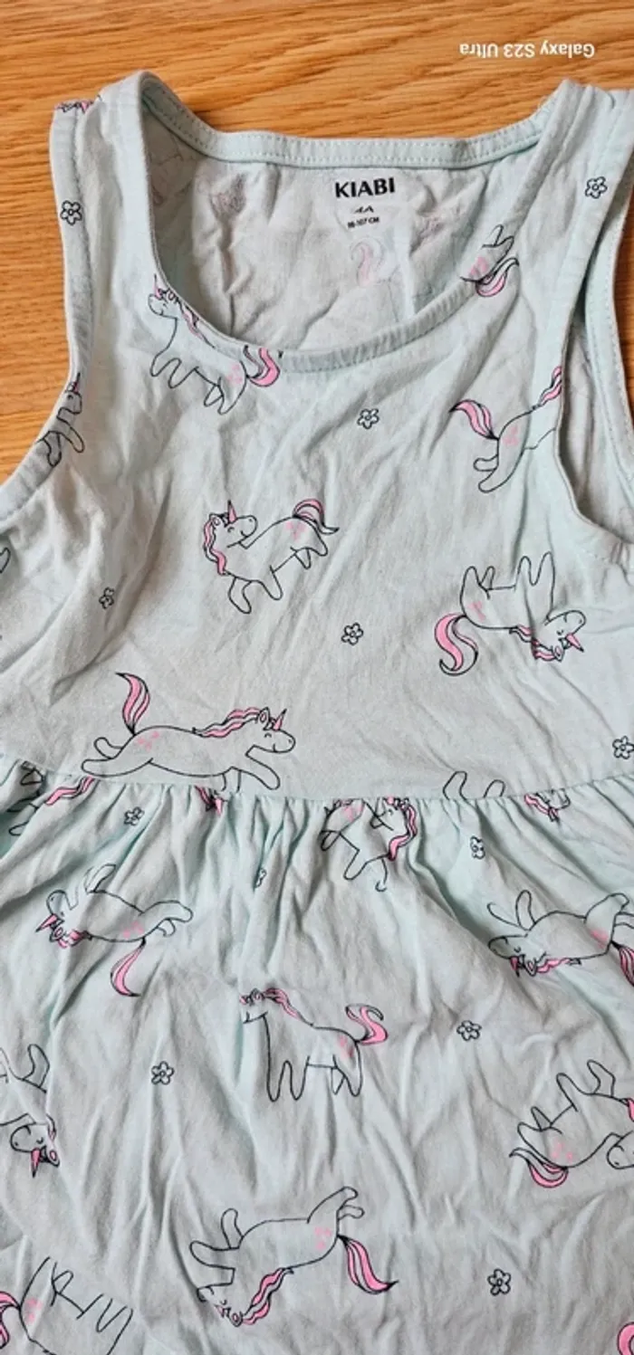 Robe kiabi 4 an - photo numéro 2