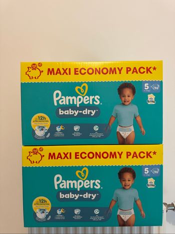 Les couches Pampers taille 5 en baby dry