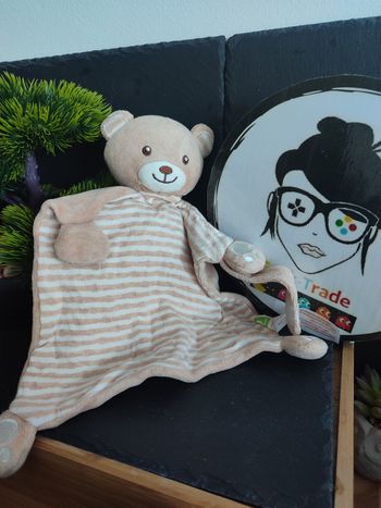 doudou plat ours marron beige blanc everearth bio feuille vert empreinte 3562