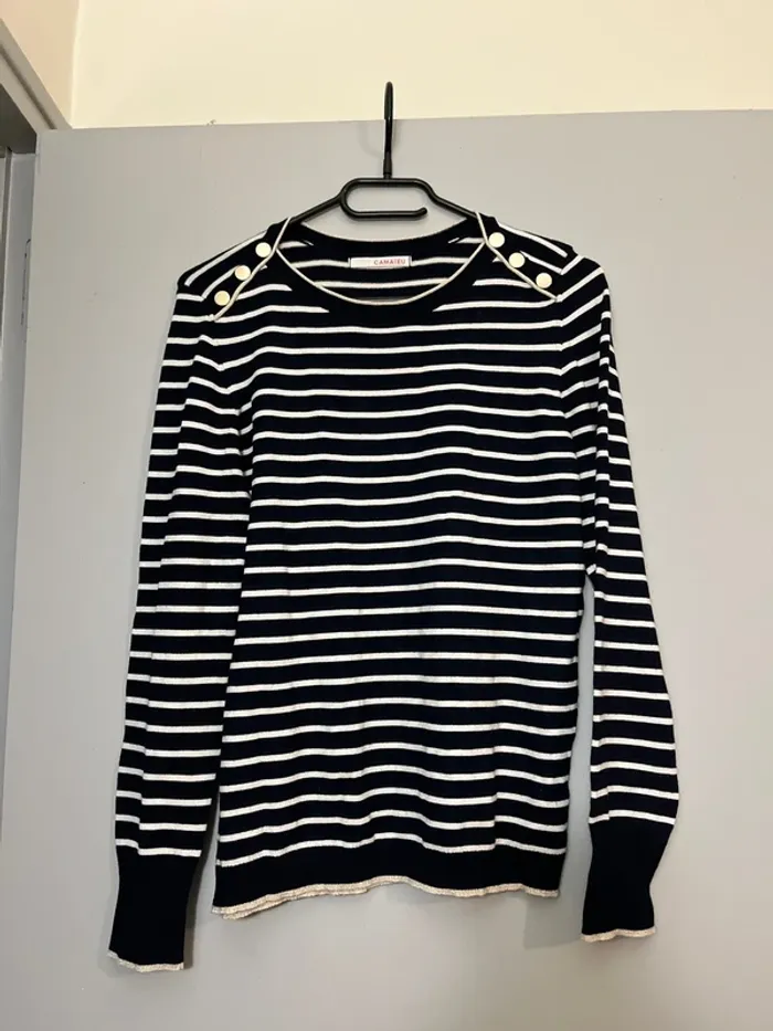 Joli pull Camaïeu
